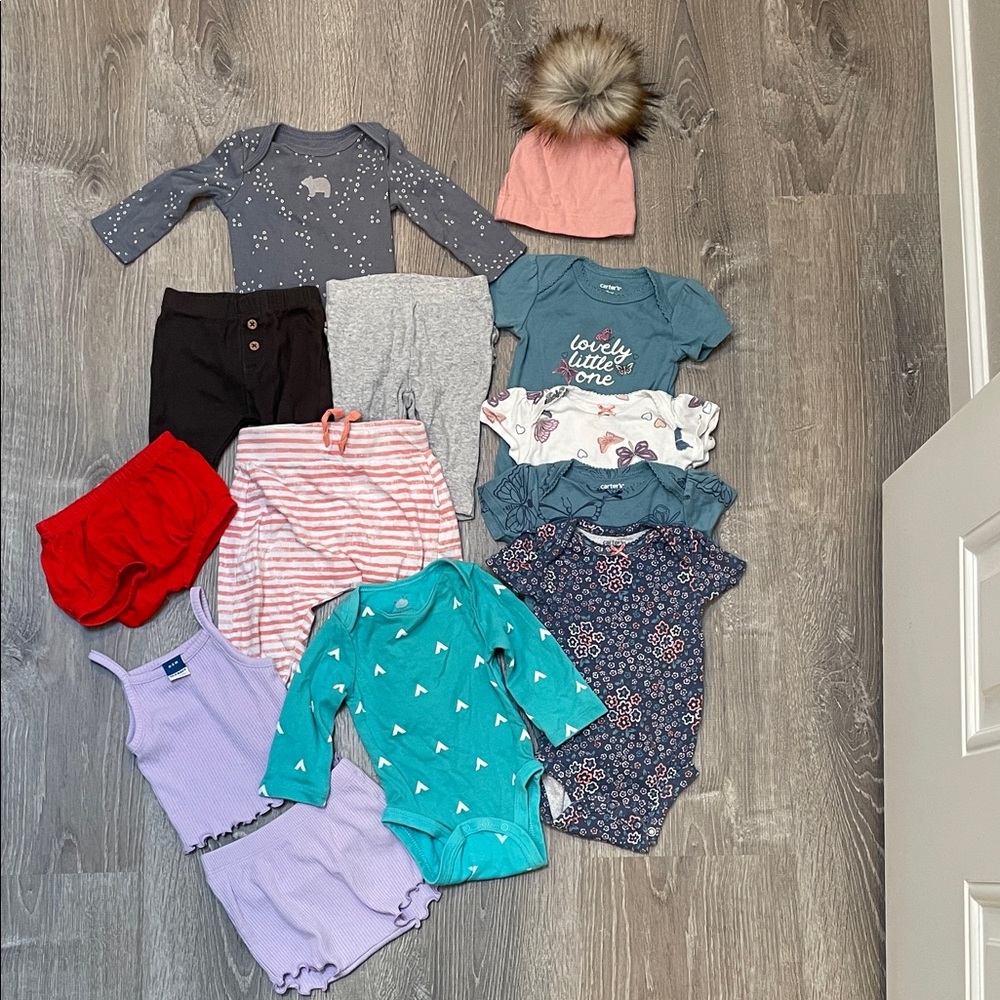 0-3 Month Baby Girl Bundle - Burt’s Bees, Carters, Old Navy, and more.